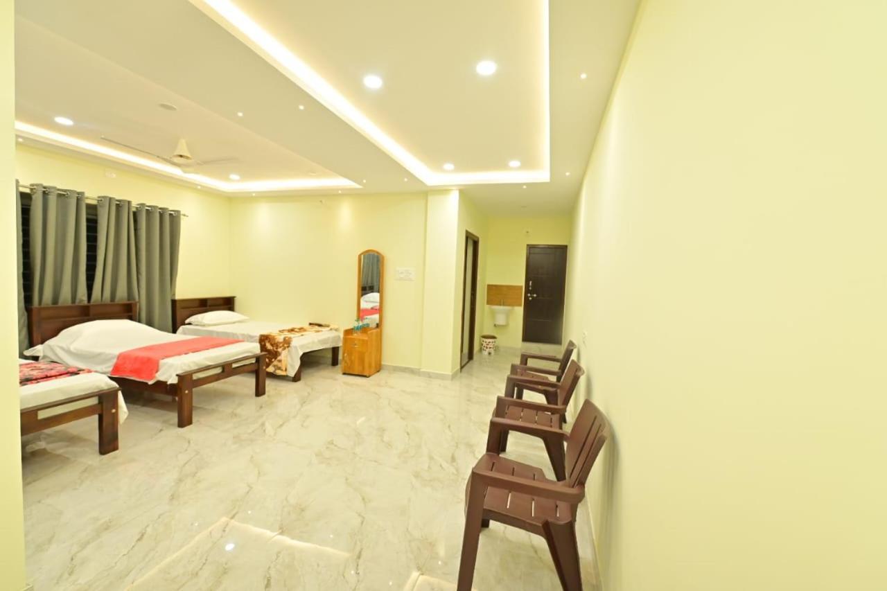 Gokula Homestay Subrahmanya Exterior photo